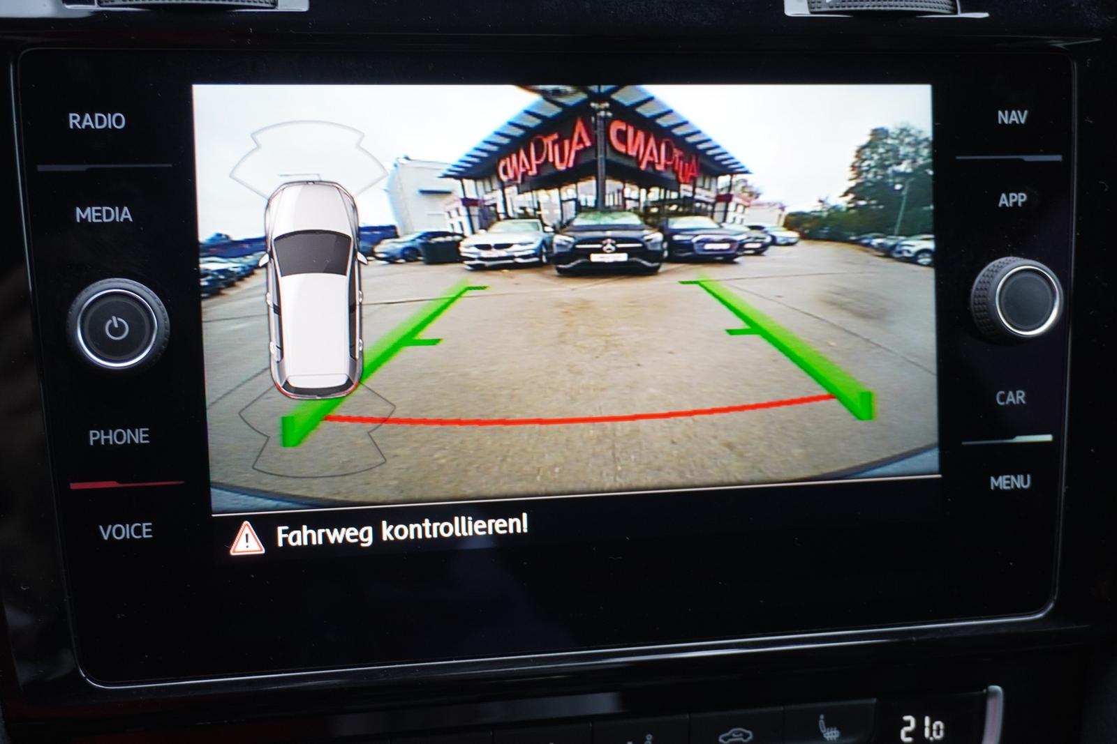 Volkswagen Golf VII 2.0 GTI Performance Navi Dynaudio ACC