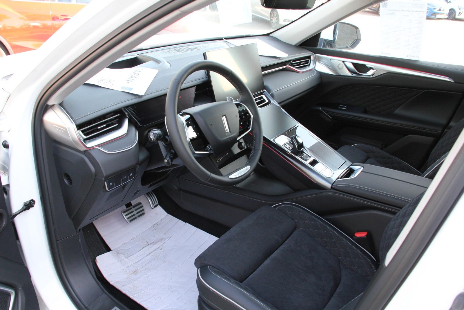 Fahrzeugabbildung GWM Wey 05 2.0 PHEV 350 kW AWD Luxury