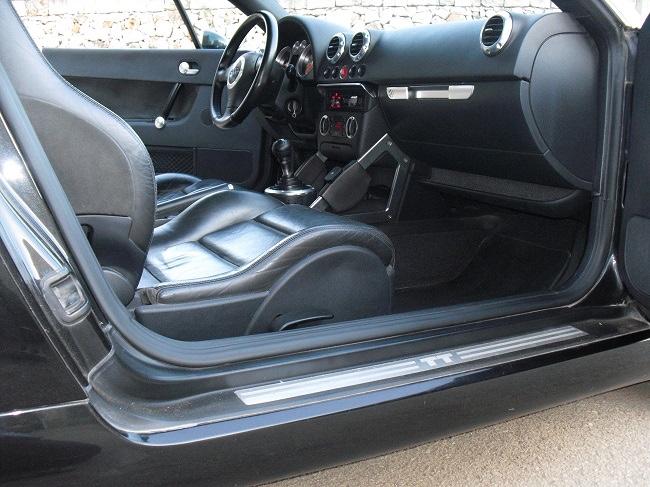 Audi TT Roadster 1.8T 110KW -