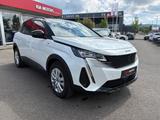 Peugeot 3008 Plug-In Hybrid 225 e-EAT8 GT - Peugeot 3008: Automatik