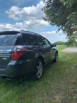 Subaru Outback 2.0 D Zyl.Kopfd. def - Subaru Outback von privat