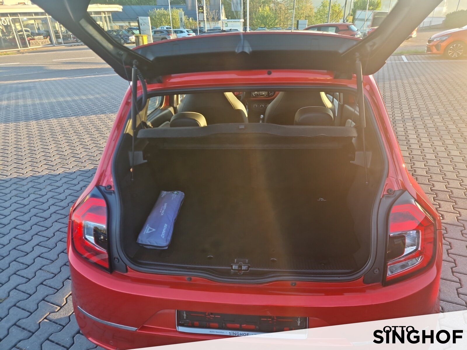 Fahrzeugabbildung Renault Twingo Intens TCe 90 EDC