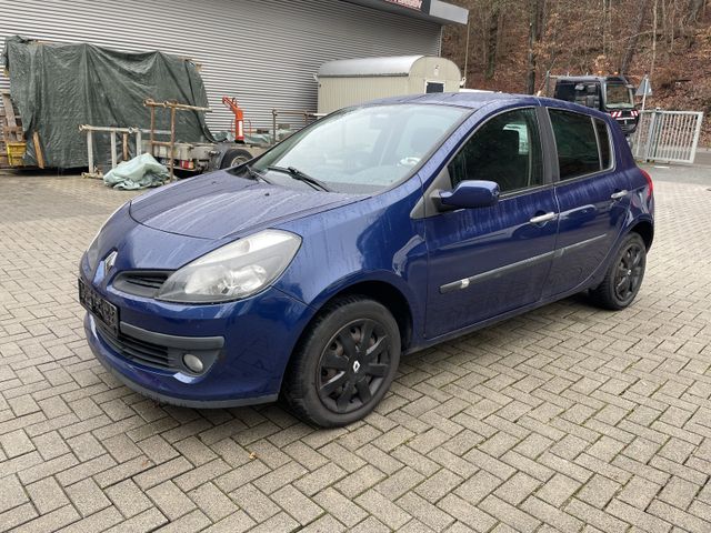 Renault Clio Dynamique 1.2 16V Eco