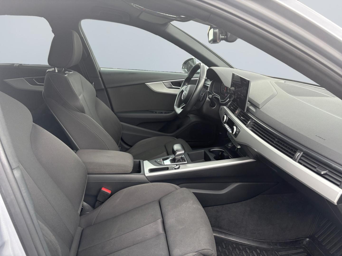 Audi A4 Avant 35 2.0 TFSI *Kamera*Digital-Tacho*PDC*C
