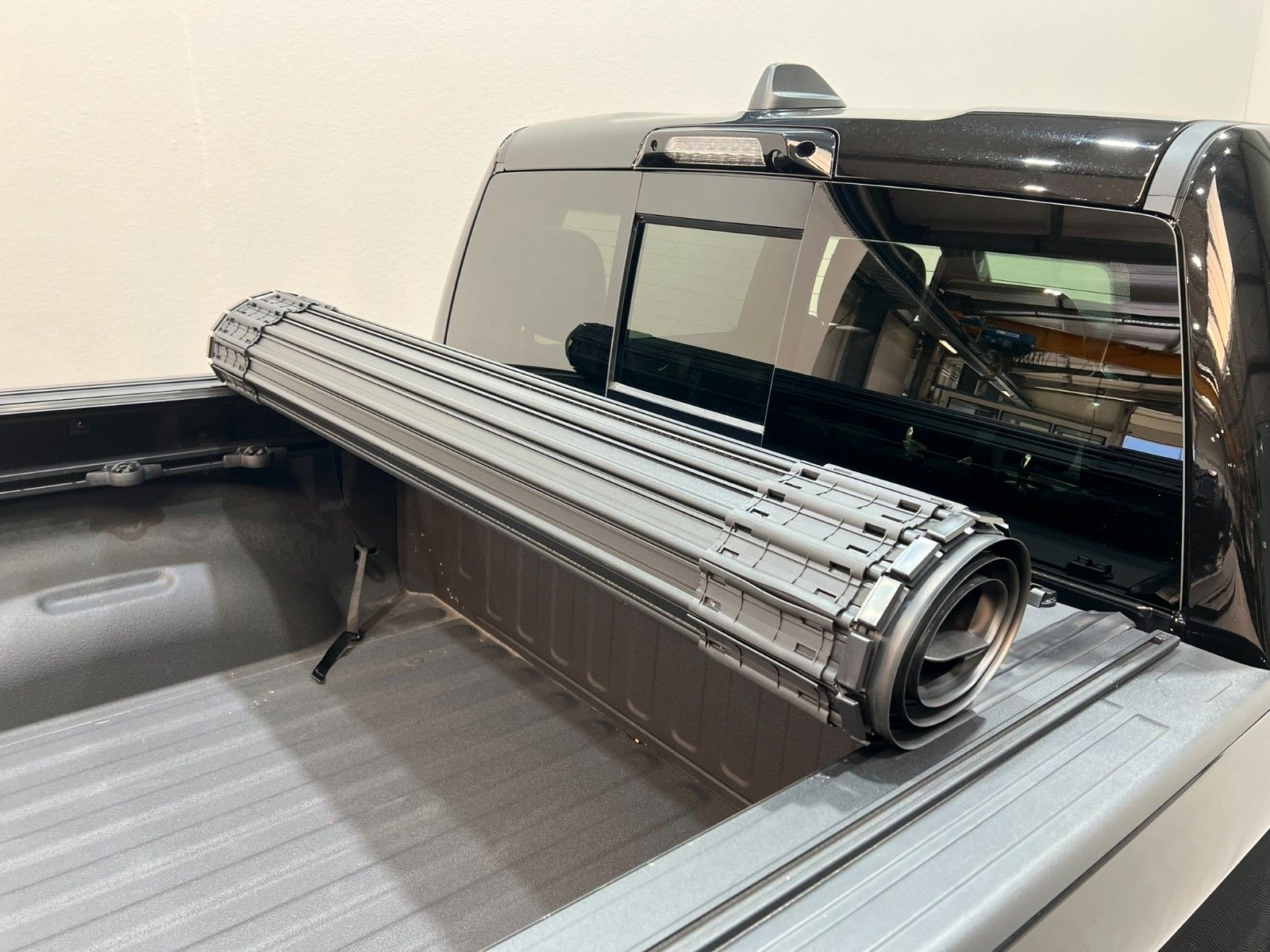 Fahrzeugabbildung Dodge RAM 1500 Laramie Night Premium RTR Umbau