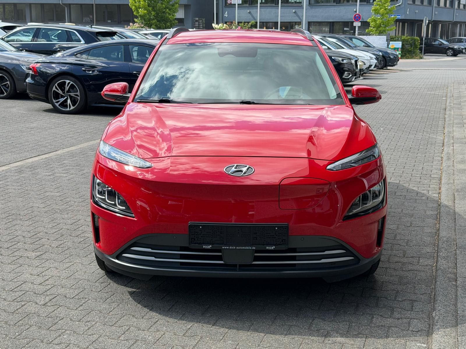 Fahrzeugabbildung Hyundai Kona Elektro Prime NAVI+LED+SHZ+HEAD+KAM+ACC+AHK