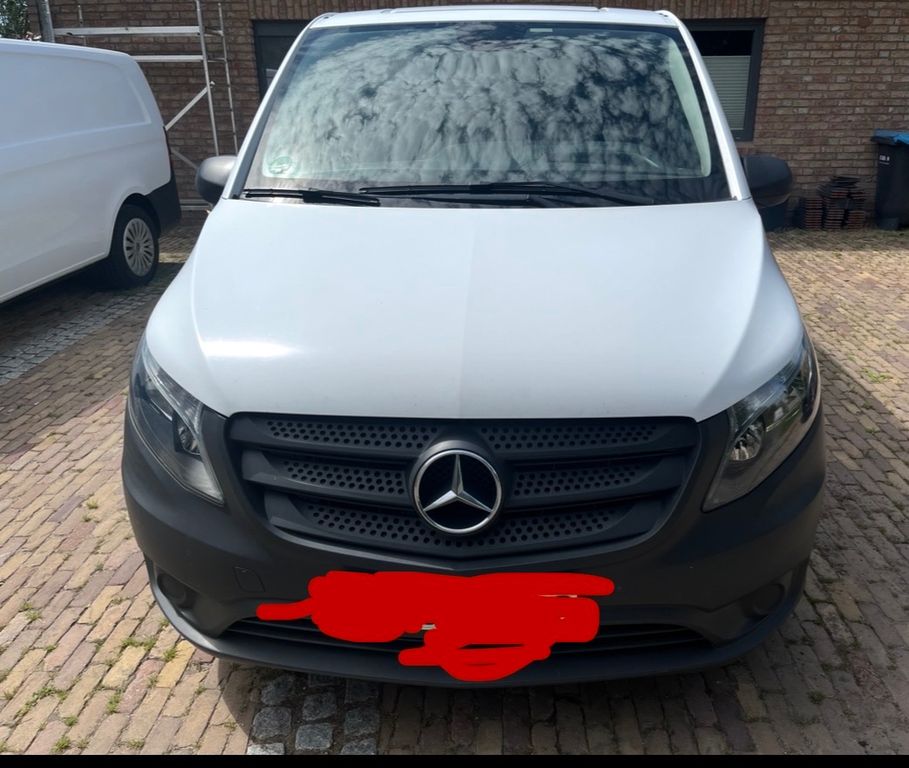 Image of Mercedes-Benz Vito