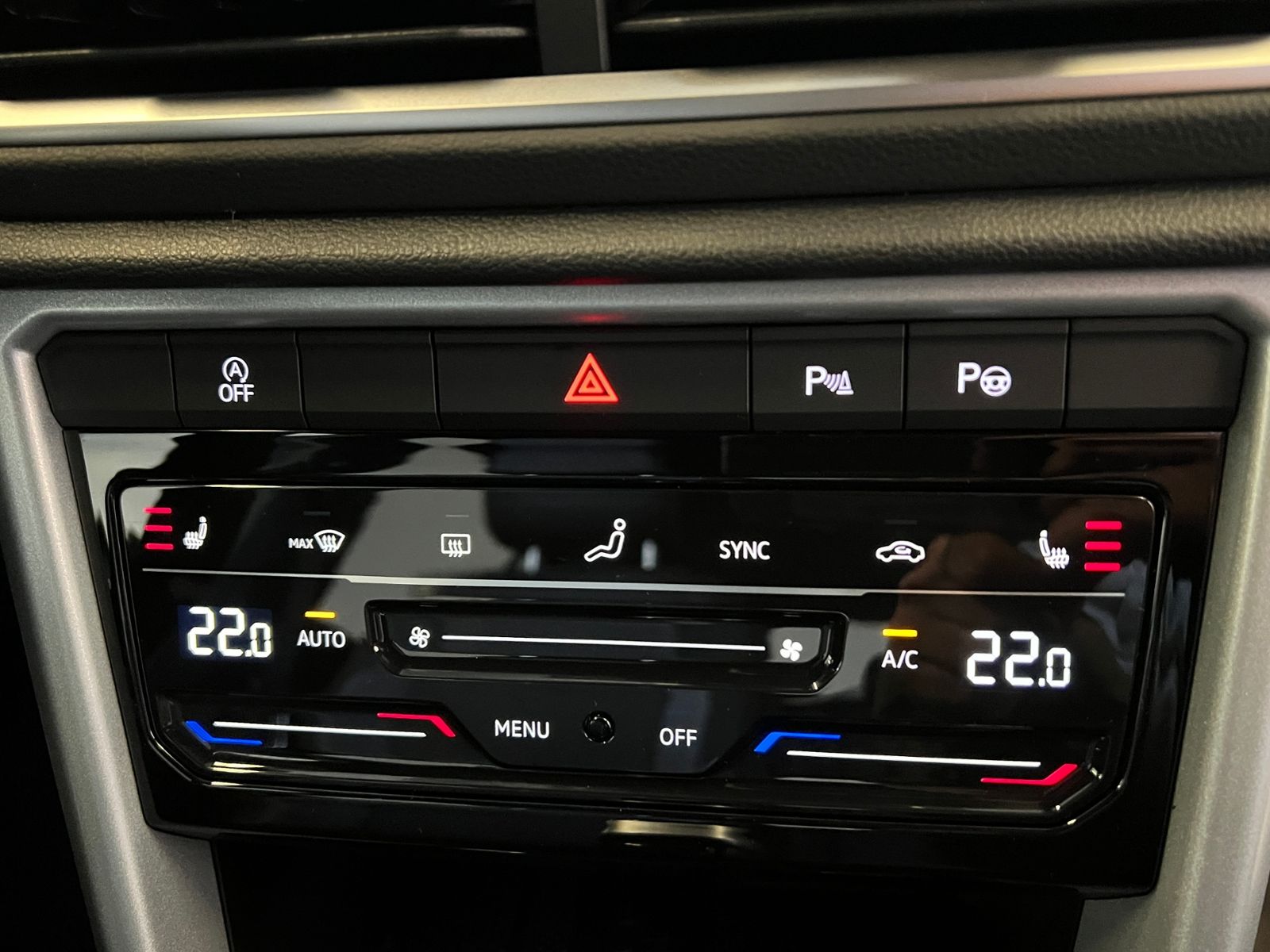 Fahrzeugabbildung Volkswagen T-Roc GOAL 2.0 TDI DSG *AHK,KESSY*