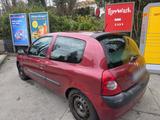 Renault Clio mit TüV - gebrauchte Renault Clio aus dem Jahr 2001