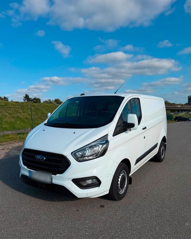 Image of Ford Transit Custom