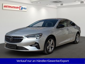Opel Insignia - 1