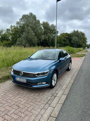 VW Passat Highline BlueMotion