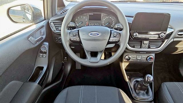 Ford Fiesta VIII 1,1 Klima Link PDC Winterpaket