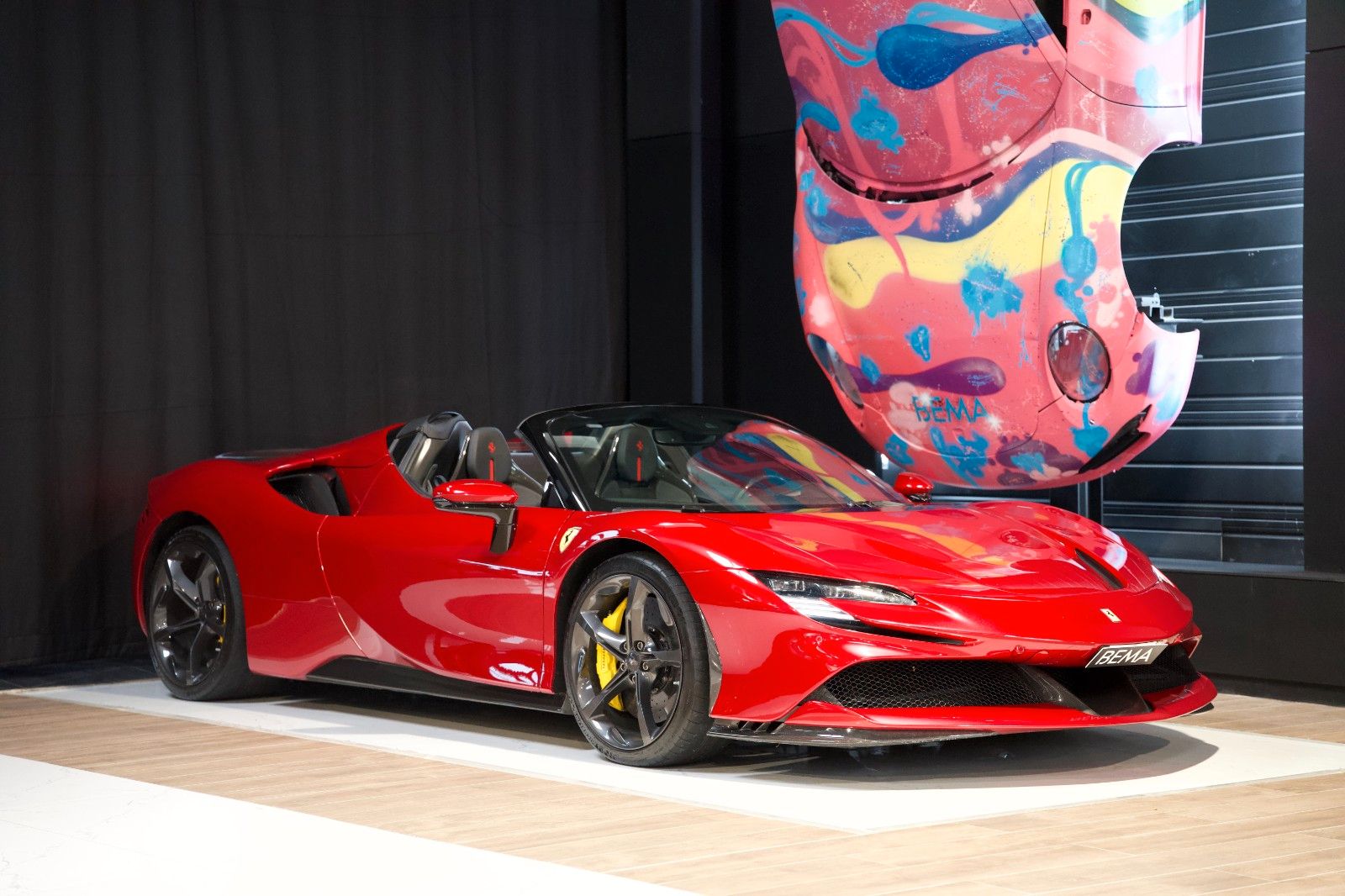 FERRARI SF90