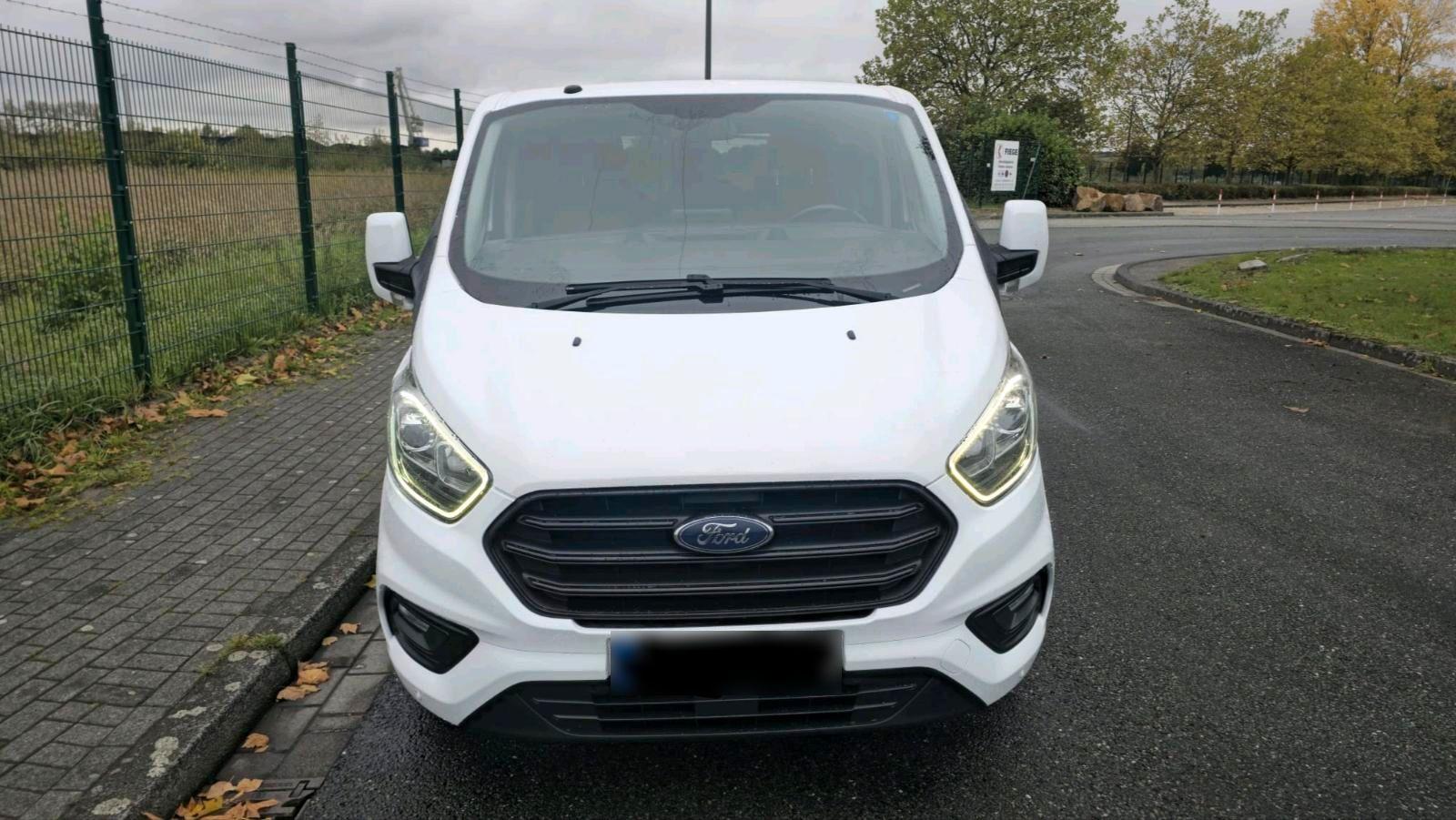 Ford Tourneo Custom