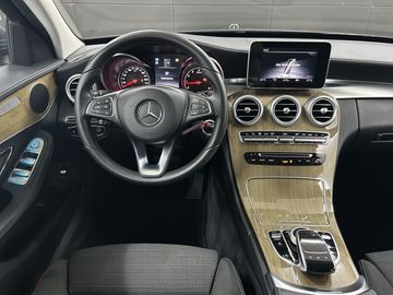 Mercedes C 200 - 12
