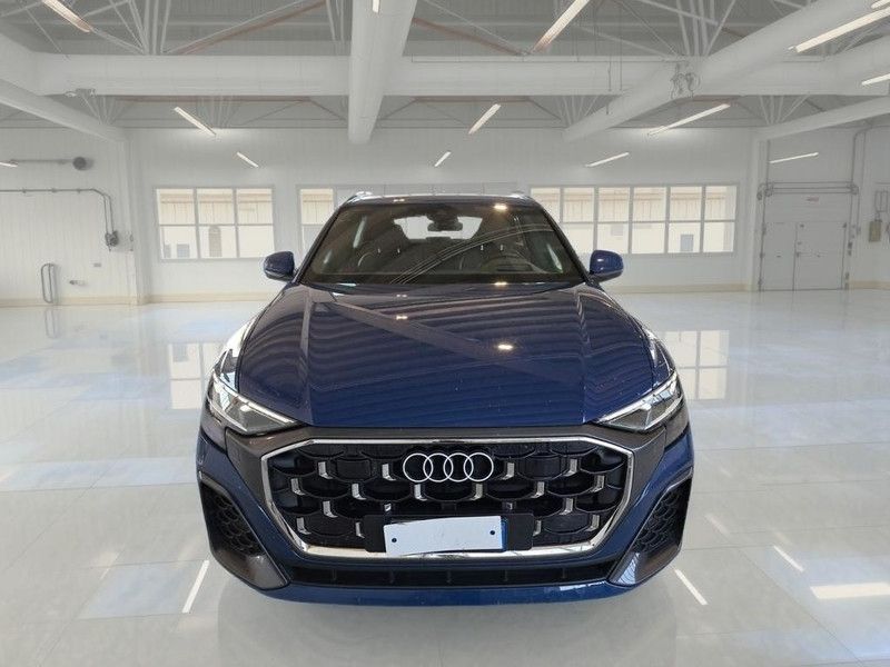 Audi AUDI Q8 50 TDI MHEV 210 KW QUATTRO TIPTRONIC S L imagem 2