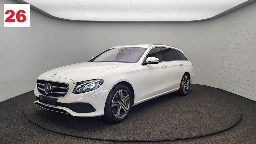Image of Mercedes-Benz E 400