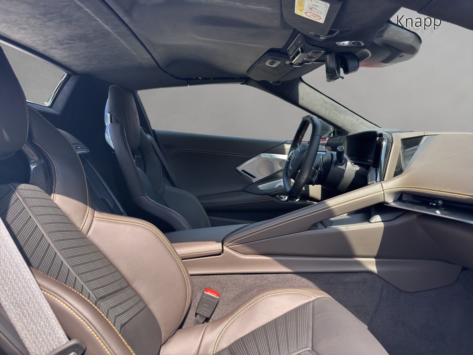 Fahrzeugabbildung Corvette C8 Cabrio 3LT MY2026 ARCTIC-WHITE/DARK-ATMOSPHER