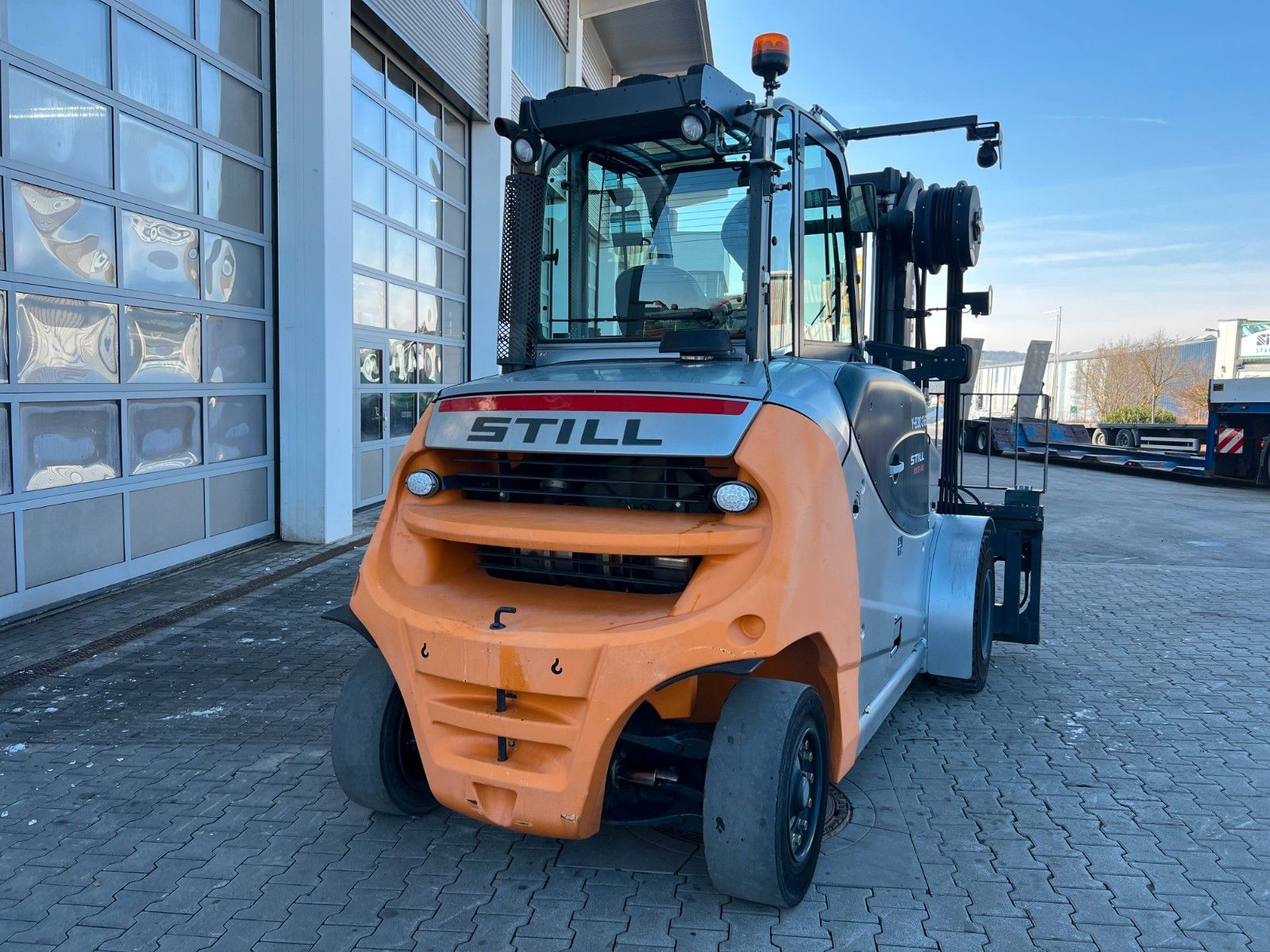 Fahrzeugabbildung Still RX70-80 / Duplex: 4.70m! / Zinkenversteller / SS