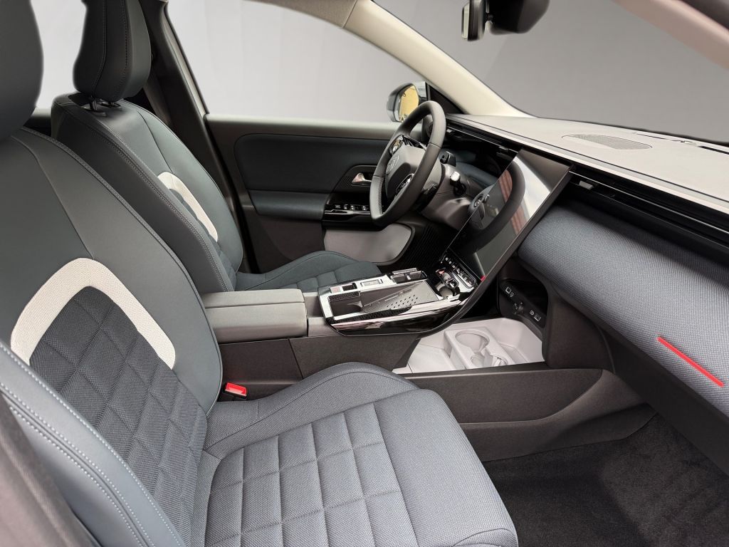 Fahrzeugabbildung Citroën C5 Aircross Hybrid 145 PLUS