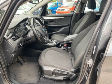 BMW 218 - 10