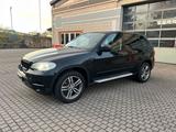 BMW X5 40d Familienauto mit vielen neuen T... - BMW 540 bis 10.000 Euro