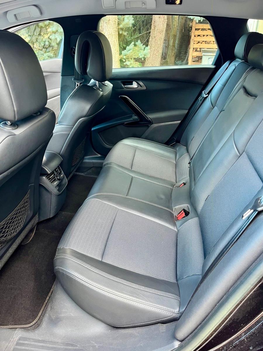 Peugeot 508 2011 — photo 10