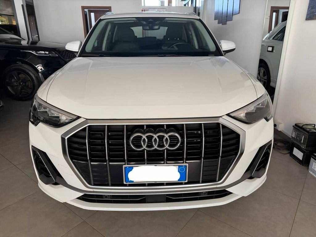 Image of Audi Q3