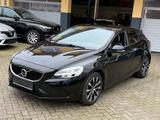 Volvo V40 T3 Linje Svart*LED*NAVI*PDC*AHK*** - gebrauchte Volvo V40 aus dem Jahr 2018