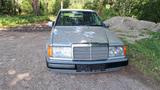 Mercedes-Benz MB 124 Limousine E 200 H Kennzeichen - gebrauchte Mercedes-Benz E 200 aus dem Jahr 1991