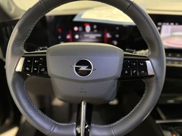 Fotografie 16 des Opel Astra Sports Tourer 1.5 D Automatik GS