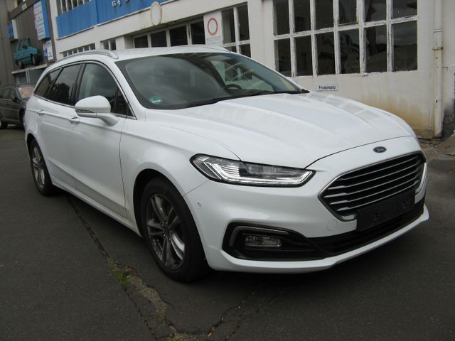 Ford Mondeo Titanium 8-Stufen Automatik,6d-TEMP