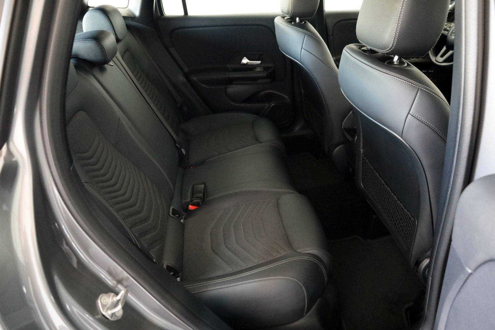 Fahrzeugabbildung Mercedes-Benz GLA 250 e Style,T.Leder,Navi,LED,SH