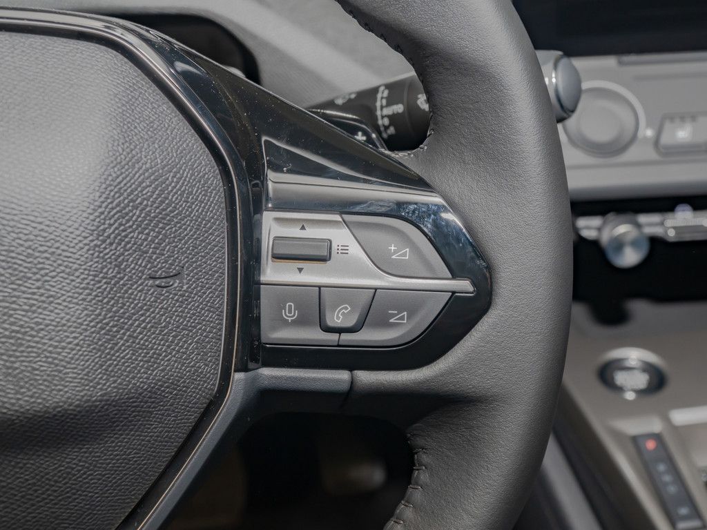 Peugeot 408 - Bild 13