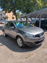 Nissan Qashqai Acenta 4X4 - Nissan Qashqai Gebrauchtwagen in München
