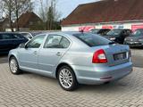 Skoda Octavia Limo 1.8, Aut., Xenon, Leder, Scheckheft - gebrauchte Skoda Octavia aus dem Jahr 2010