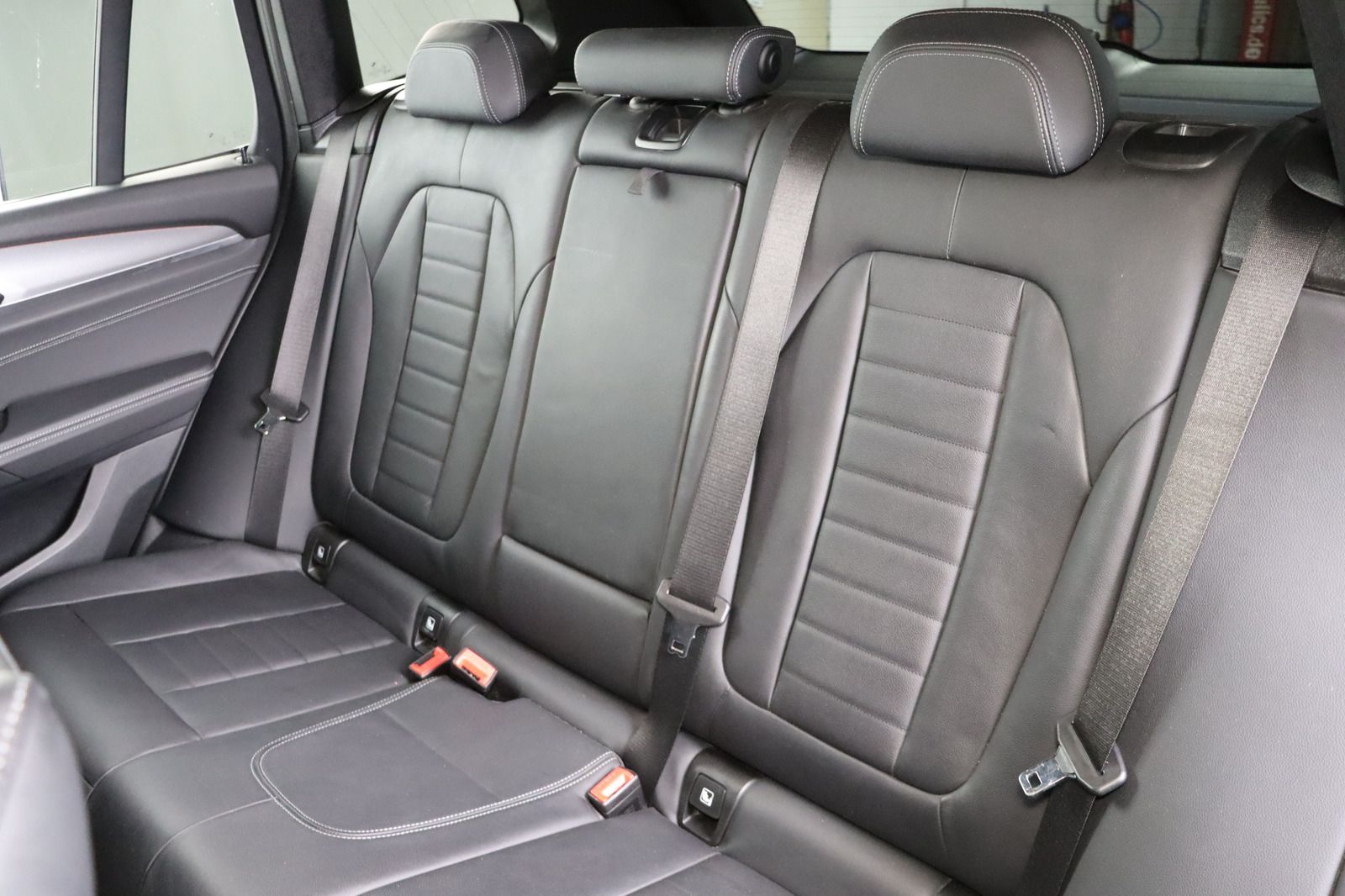 Fahrzeugabbildung BMW X3 xDrive 30 d M Sport Edition * Leder * HUD