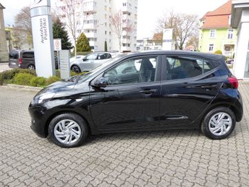 Hyundai i10 1.0 Select, Navi , Rückfahrkamera