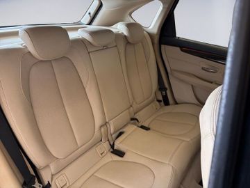 BMW 218 Active Tourer - 11
