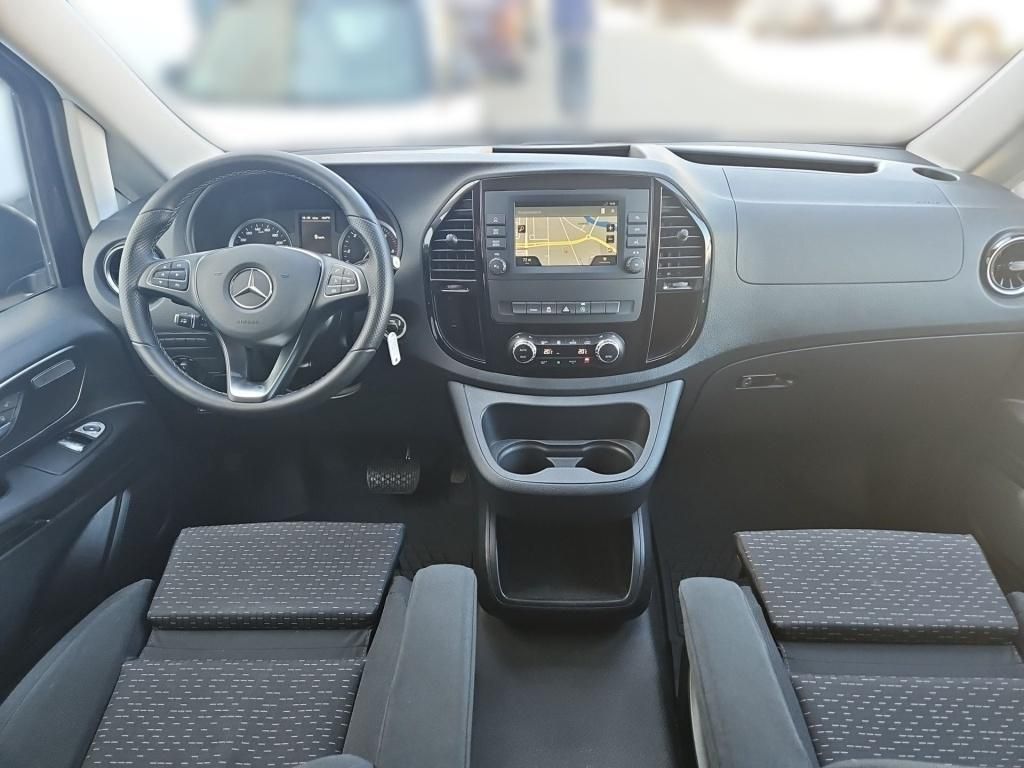 Fahrzeugabbildung Mercedes-Benz Vito 124 Mixto lang 5 Sitze LED DISTRONIC Comfor