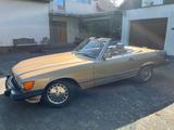 Mercedes-Benz SL 560