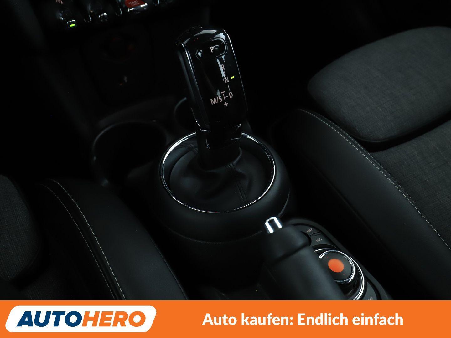 MINI Cooper Aut.*NAVI*LED*PDC*SHZ*KLIMA*TEMPO*