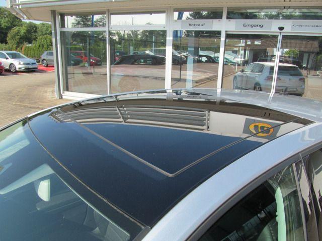 Volkswagen Golf VII 1.4 TSI Comfortline BMT DSG Navi Xenon.