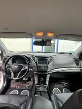 Hyundai i40 cw blue Premium AUTOMATIK nur an EXPORT - gebrauchte Hyundai i40 aus dem Jahr 2017