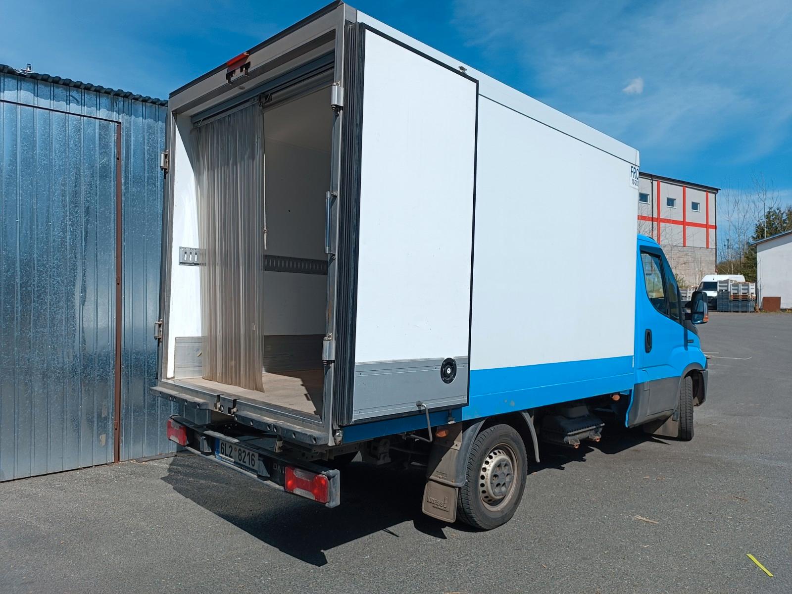 Iveco 35S18 3,0D Kuhlkoffer 5EU Palets + ThermoKing