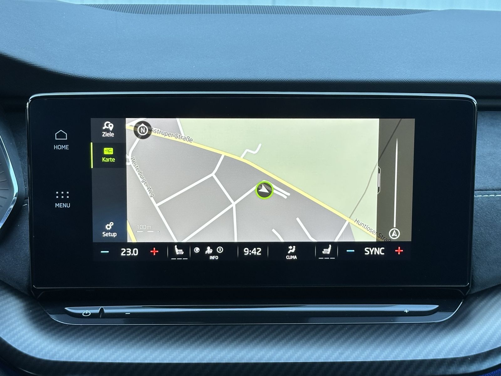 Fahrzeugabbildung SKODA Octavia Combi 2.0 TDI DSG RS 4x4 NAV+LED+HUD+ACC