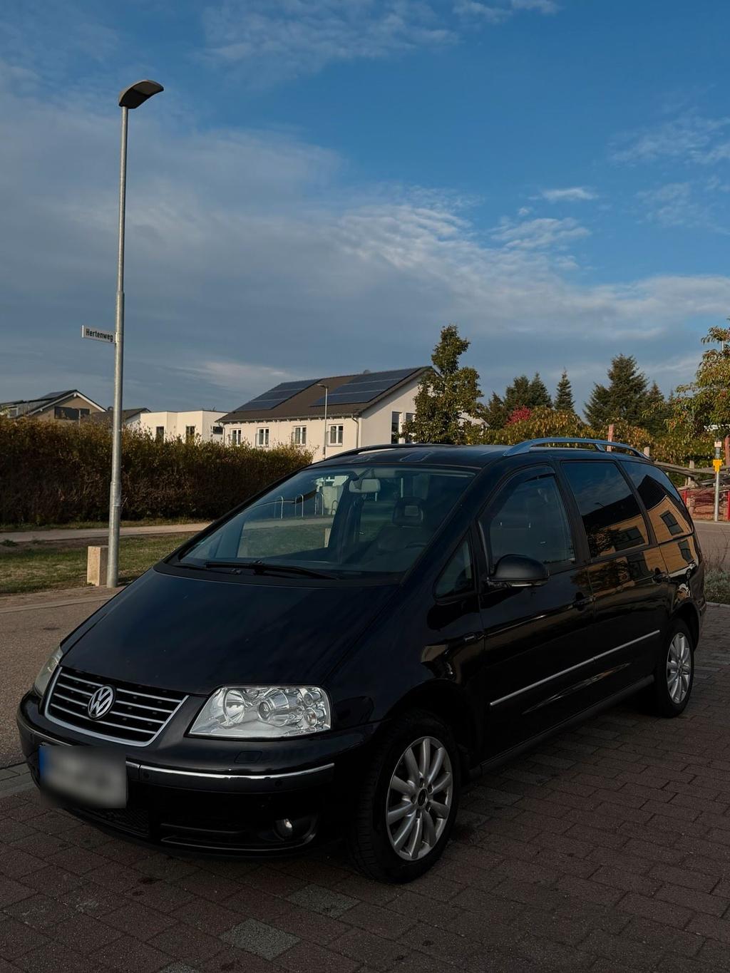 Volkswagen VW SHARAN 1.9TDI (TÜV28,AUTOMATIK,LEDER,SH...