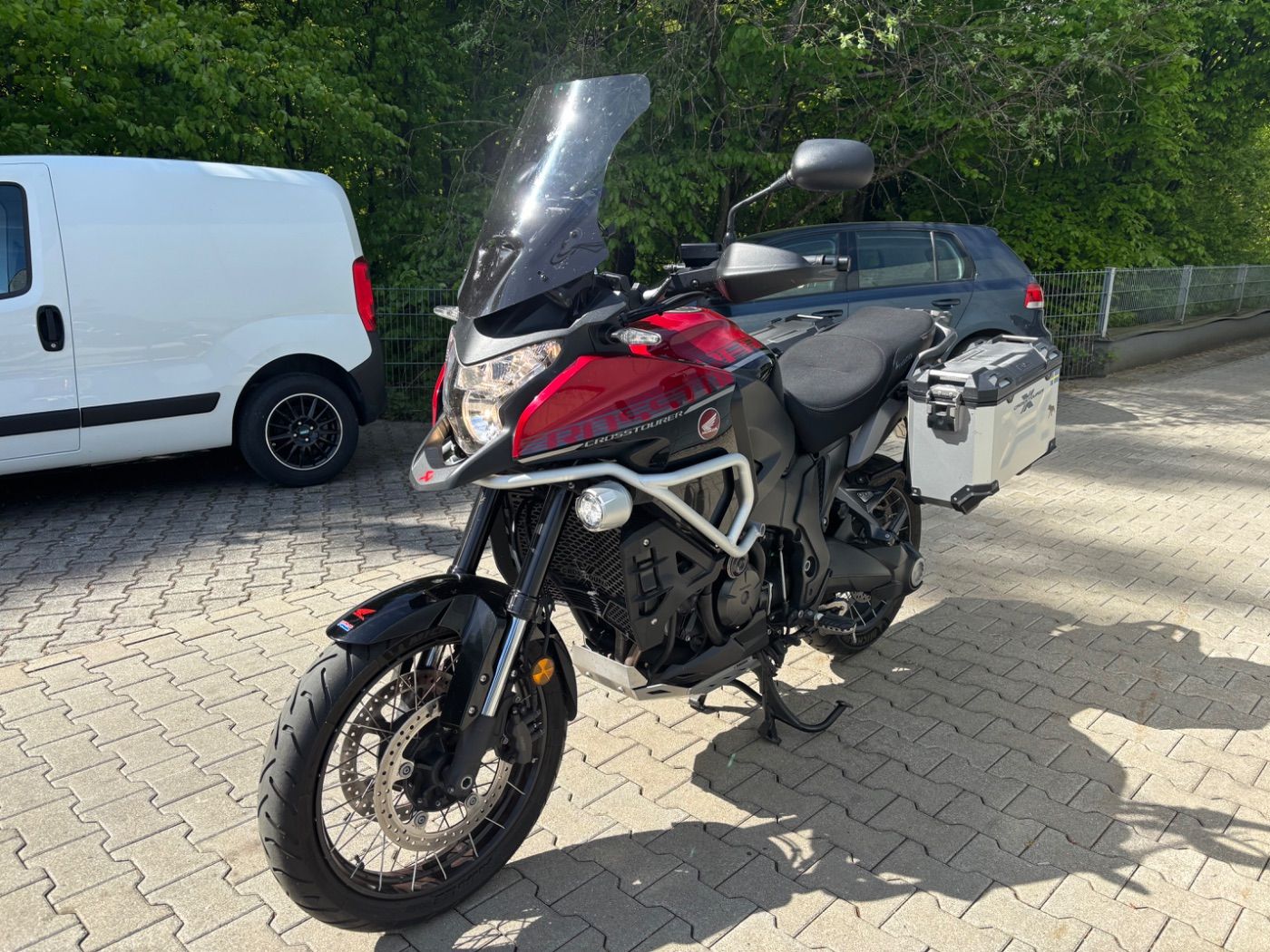 Fahrzeugabbildung Honda VFR 1200 Crosstourer viel Zubehör!