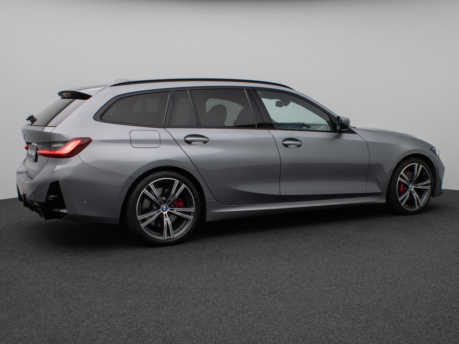 Fahrzeugabbildung BMW 320d M Sport Pro Panorama Kamera HUD DAB H/K 19"